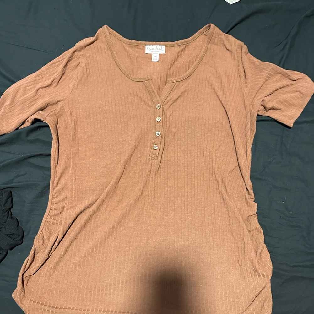 Universal Thread Tan Short Sleeve Henley Top